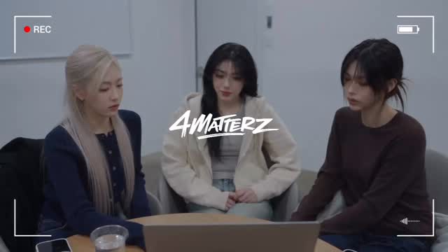 밴드 뮤즈와 페르소나에서 어쩌다 보니. 4matterz Instagram post preview